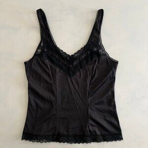 Fitted Black Lace Trim Center Bow Tank Top